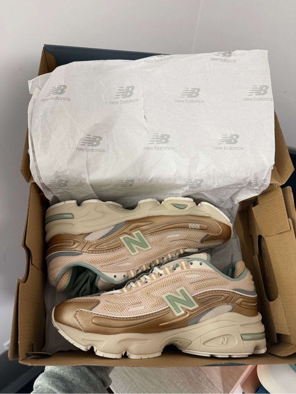 New New Balance Tan Beige Sneakers with Mint Accents